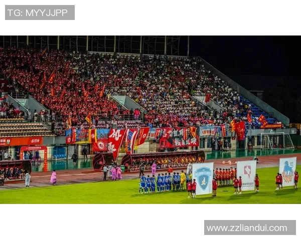 当足球点燃世界激情从绿茵赛场到球迷文化的全面观察与思考新趋势 当足球点燃世界激情从绿茵赛场到球迷文化的全面观察与思考新趋势