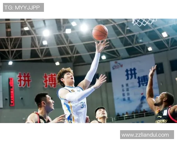 辽宁本钢与对手激战正酣 两队实力对比引发球迷热议